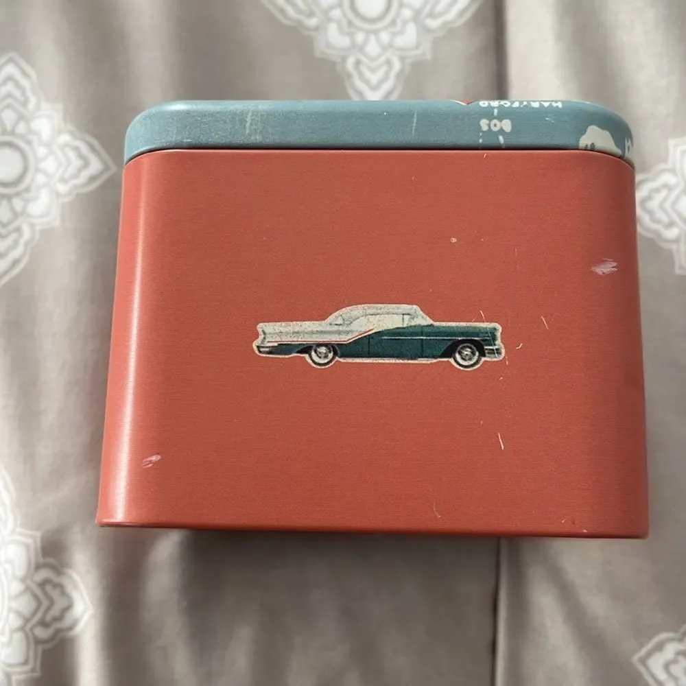 Fossil Collectible 30th Anniversary Watch Tin Box - Picture 4 of 5
